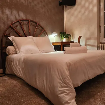 Hotel De Vendee Restaurant Les2M Otel *