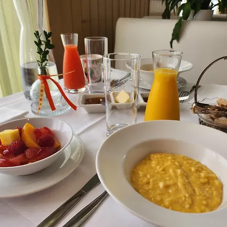 Hotel Et Restaurant Les2m