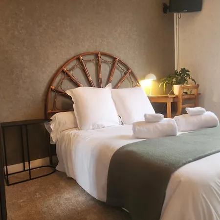 Hotel Et Restaurant Les2m *
