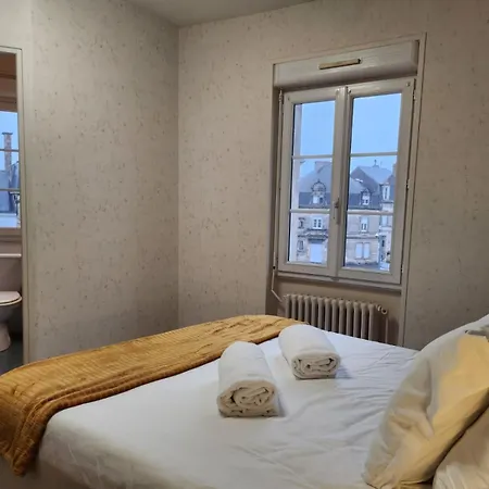 Et Restaurant Les2m ホテル *