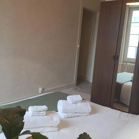 Et Restaurant Les2m フォントネー・ル・コント