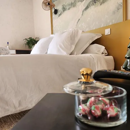 Et Restaurant Les2m * フォントネー・ル・コント