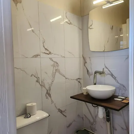 Et Restaurant Les2m フォントネー・ル・コント