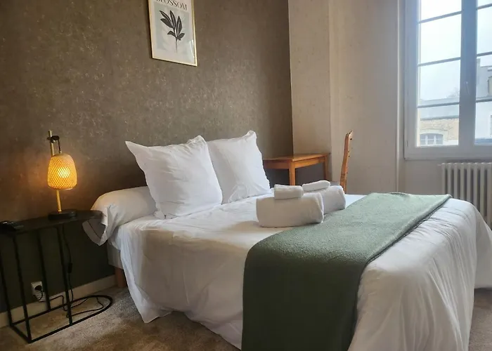 Et Restaurant Les2m Hotel Fontenay-le-Comte