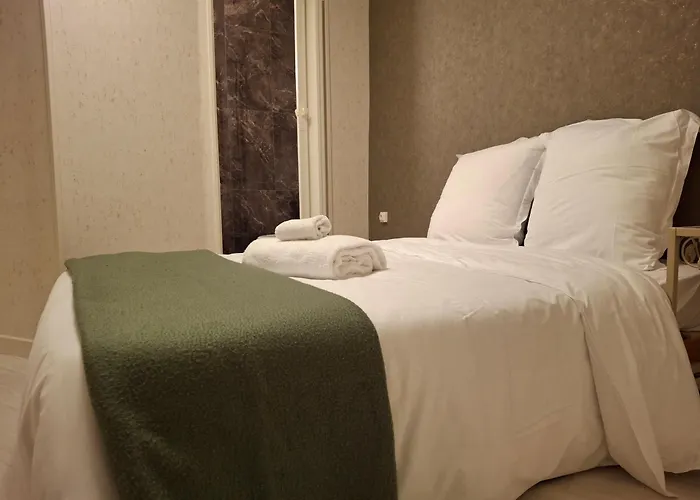 Hotel Et Restaurant Les2m